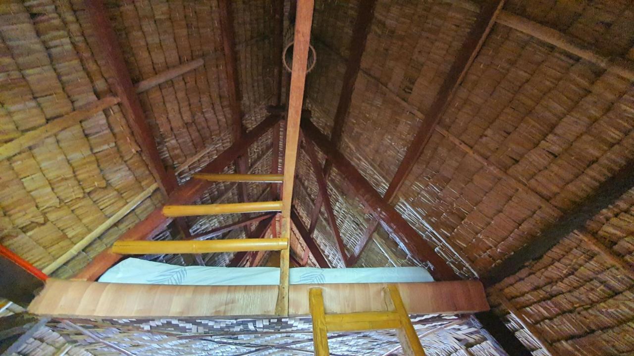 Calatagan'S Bahay Kubo - With Beach Access Экстерьер фото